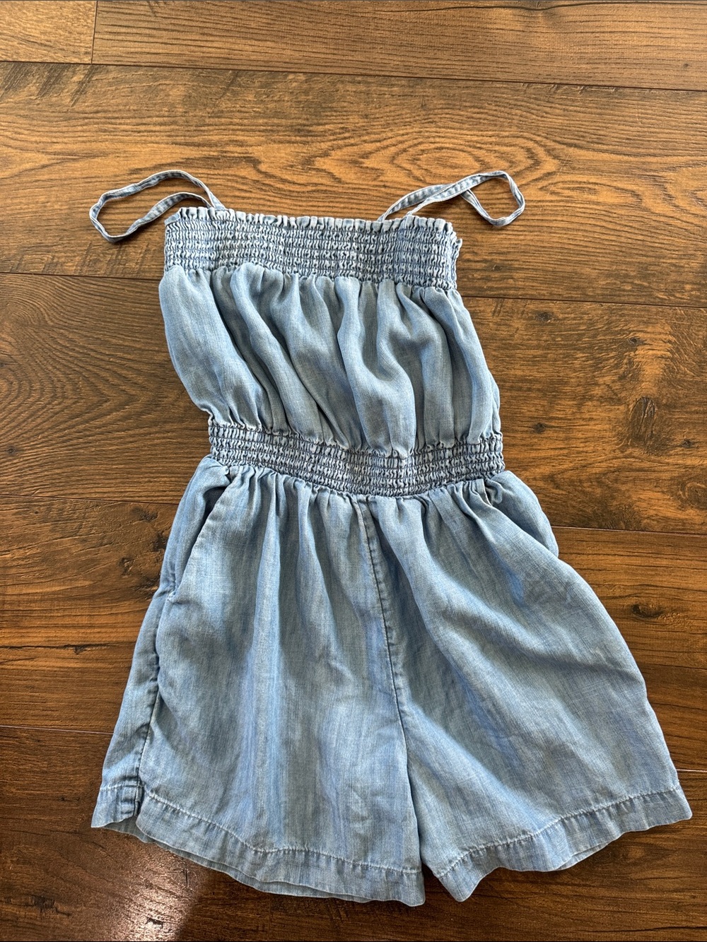 GAP Light Blue Chambray Girls Romper with Smocked Bodice size large